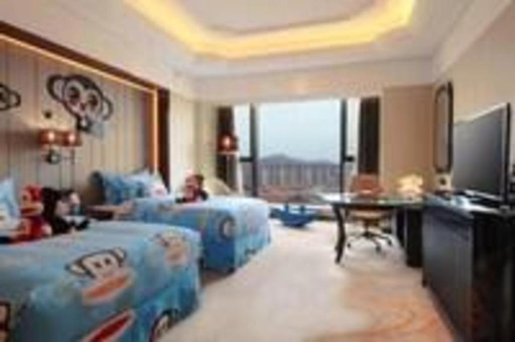 Отель Wyndham Grand Plaza Royale Xianglin Shaoyang Экстерьер фото