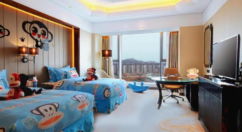 Отель Wyndham Grand Plaza Royale Xianglin Shaoyang Экстерьер фото