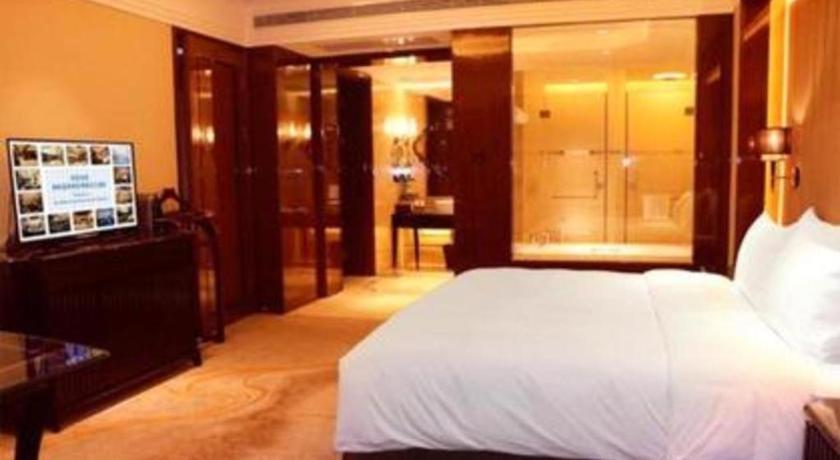Отель Wyndham Grand Plaza Royale Xianglin Shaoyang Экстерьер фото