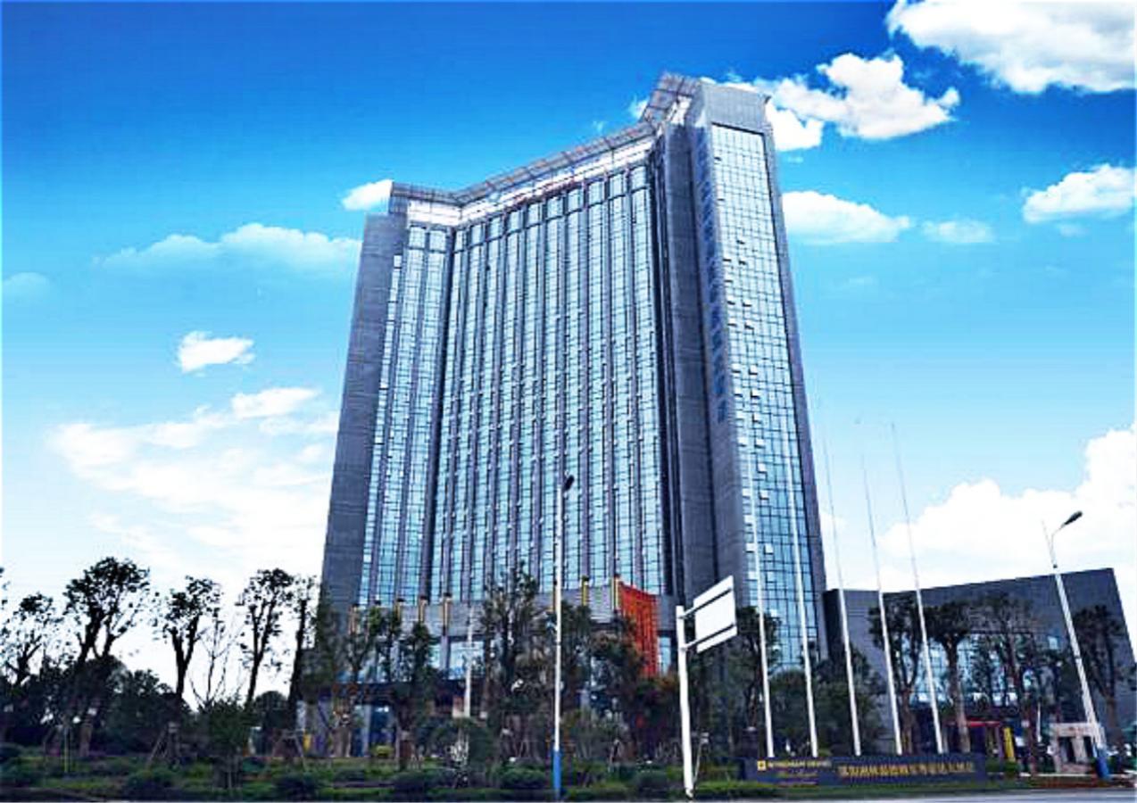 Отель Wyndham Grand Plaza Royale Xianglin Shaoyang Экстерьер фото